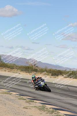 media/Nov-16-2025-Race Pace (Sun) [[8c5fa54630]]/Verified Riders/4-Turn 3 Inside (1050am)/